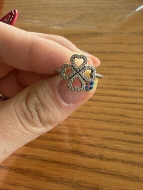 PETALS OF LOVE Authentic PANDORA Hearts CLOVER Ring 190978CZ
